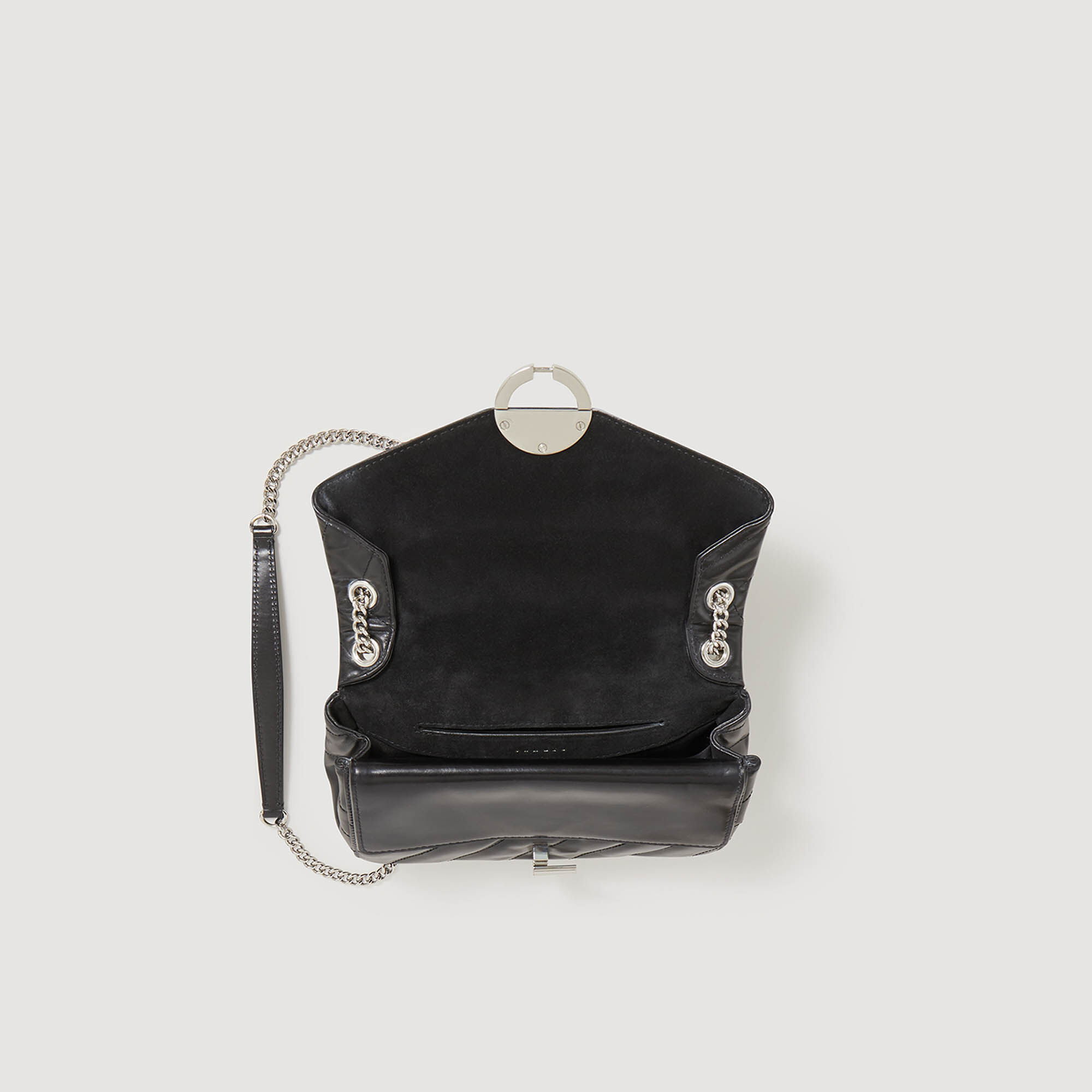 Yza bag in certified leather 16 Yza bag in certified leather