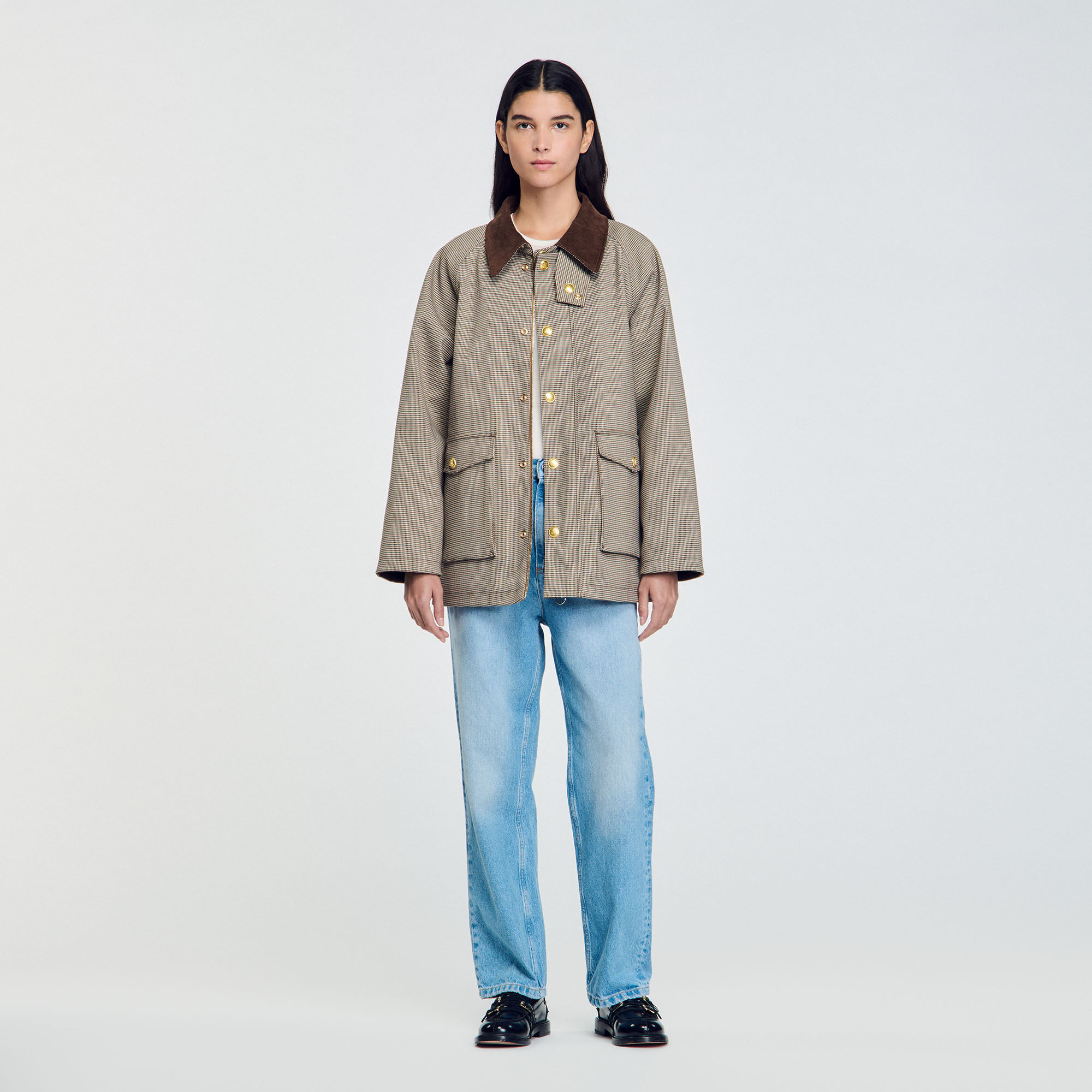 Check coat with velvet collar 13 Check coat with velvet collar